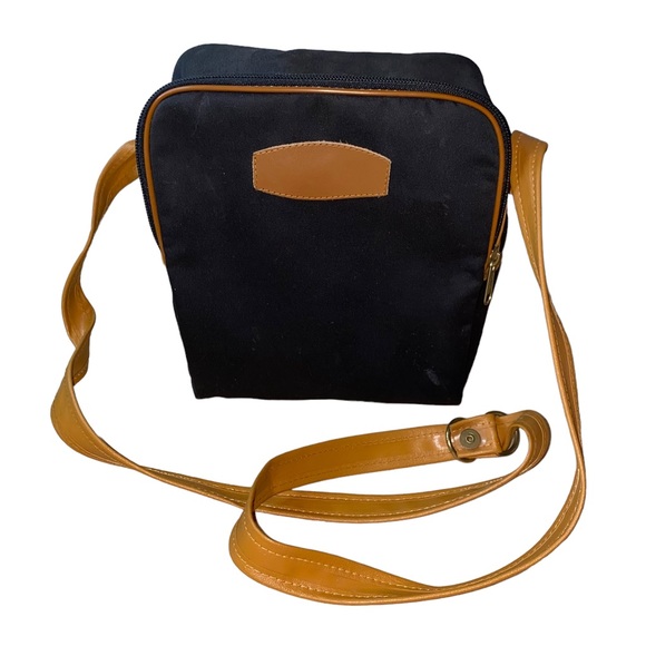 VTG Valiant Coffee Maker Set with Carrying Case - Picture 13 of 16